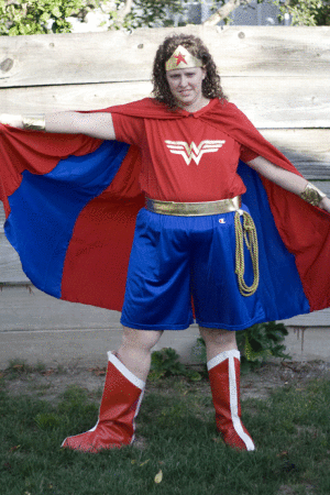 Make a wonder woman cape