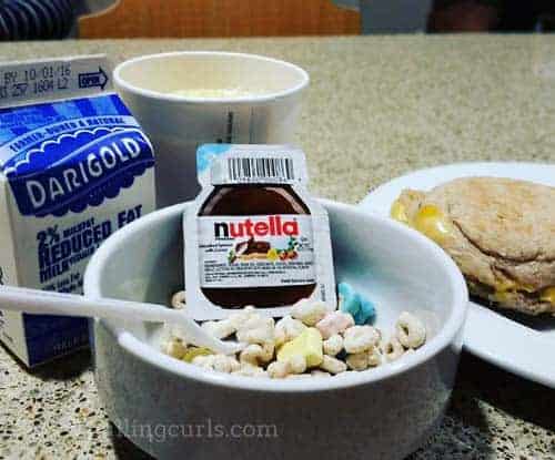 They had different varities of breakfsat sandwiches, yogurts, and best of all nutella packets. Yum.....