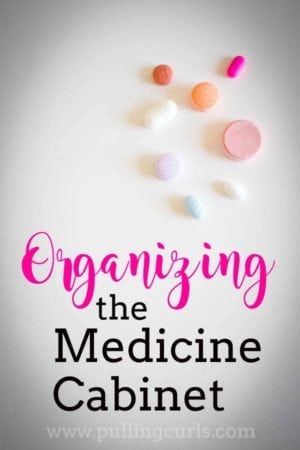 medicine cabinet organizaiton