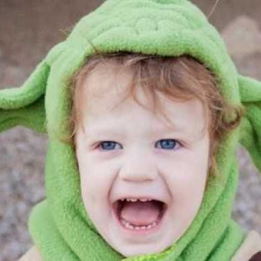 DIY Yoda Costume:  Make this jedi at home!