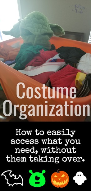 How to organize your family's costume collection via @pullingcurls