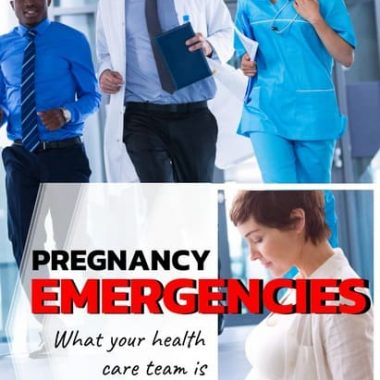 medical team running to a pregnancy emergency