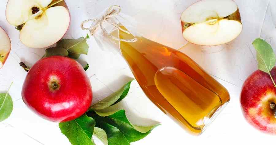 Apple Cider Vinegar for Itchy Scalp: Also includes Essential Oils & More Apple Cider Vinegar for Itchy Scalp: Also includes Essential Oils & More