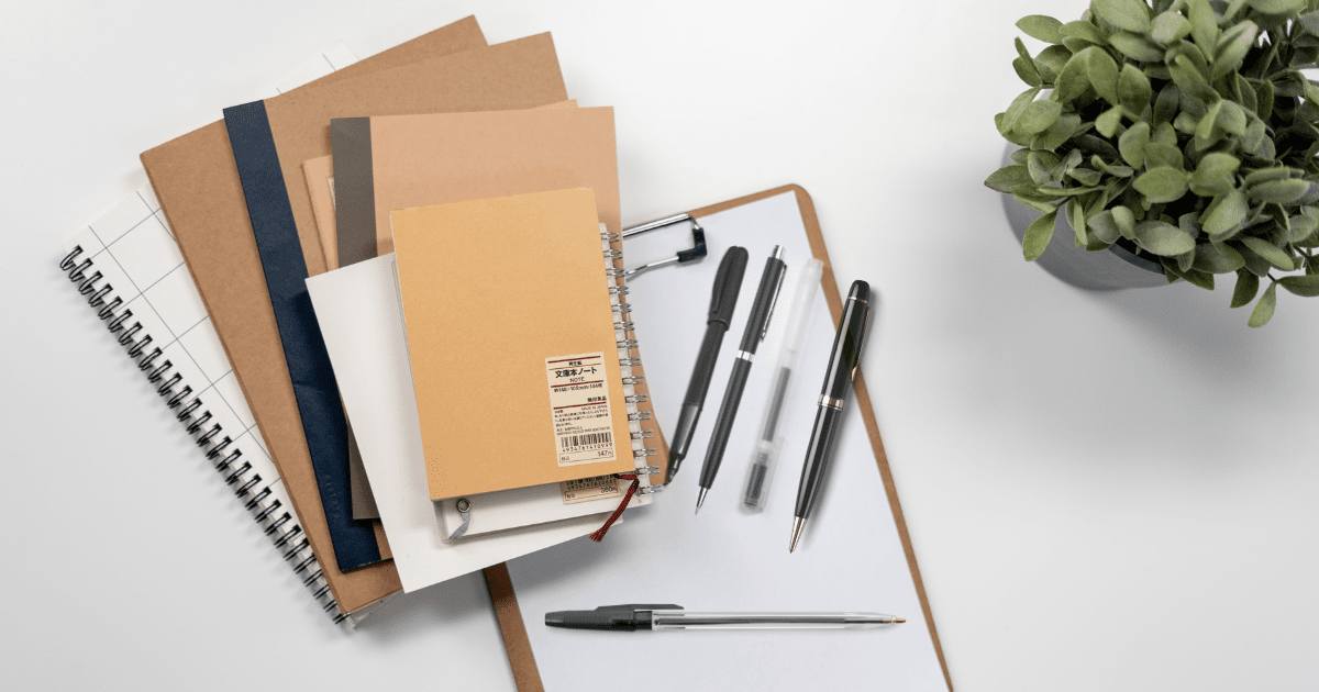 What pens write best on kraft paper? – All About Planners