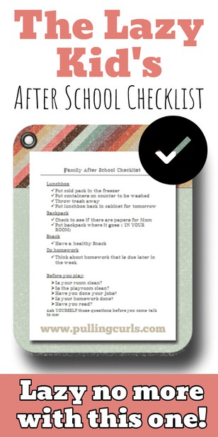 This perfect after school checklist will give your routine a template to make each day a little more organized (thereby making mornings easier too!). via @pullingcurls