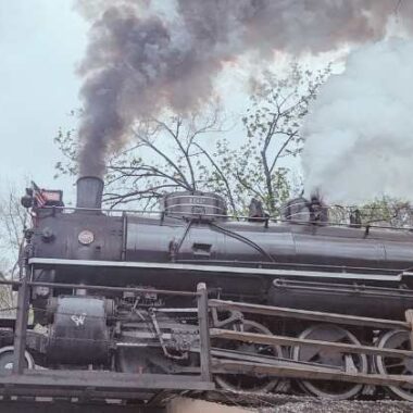 Dollywood train